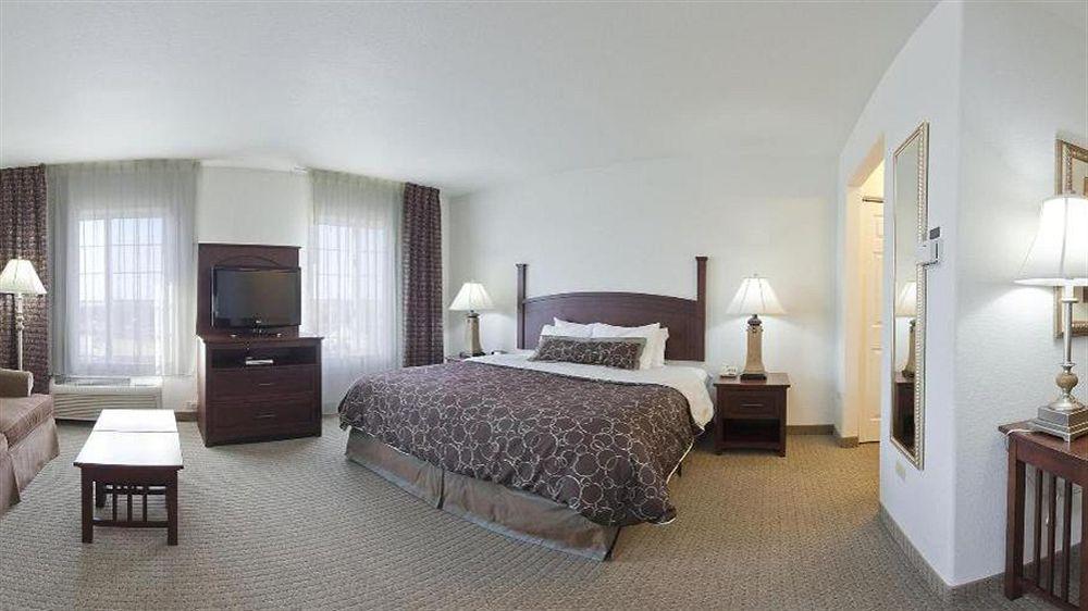 Staybridge Suites Rockford By Ihg Luaran gambar