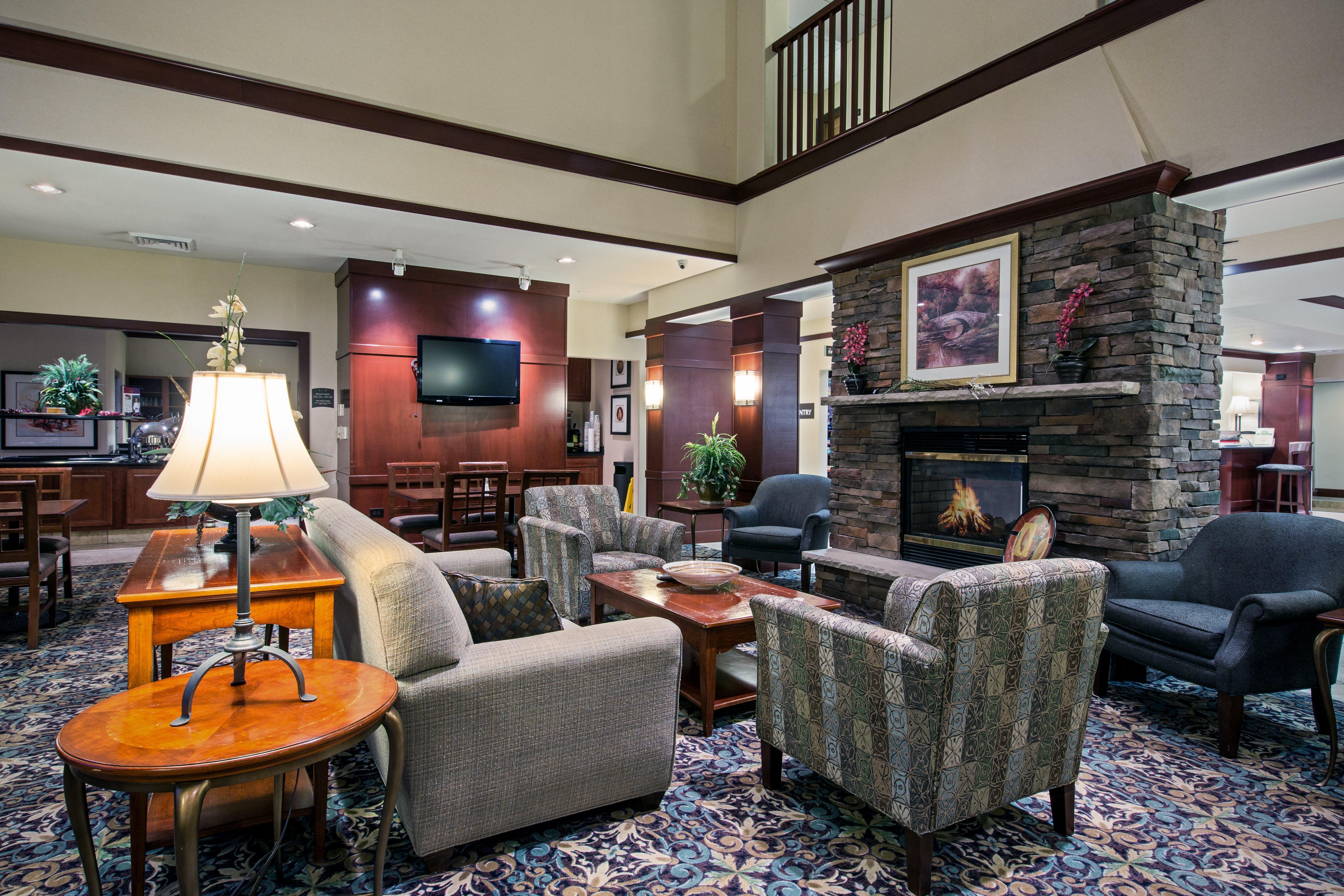 Staybridge Suites Rockford By Ihg Luaran gambar