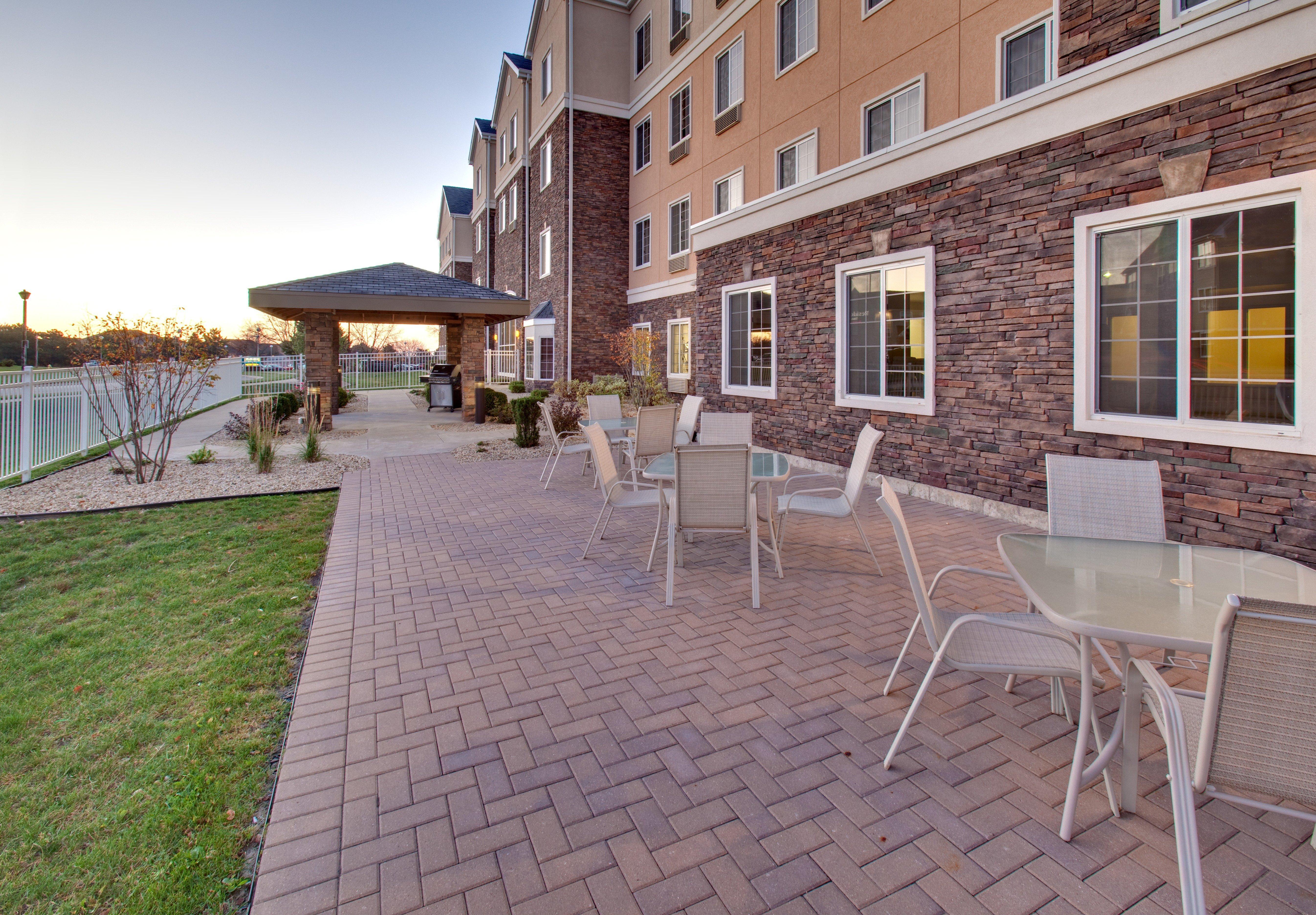 Staybridge Suites Rockford By Ihg Luaran gambar