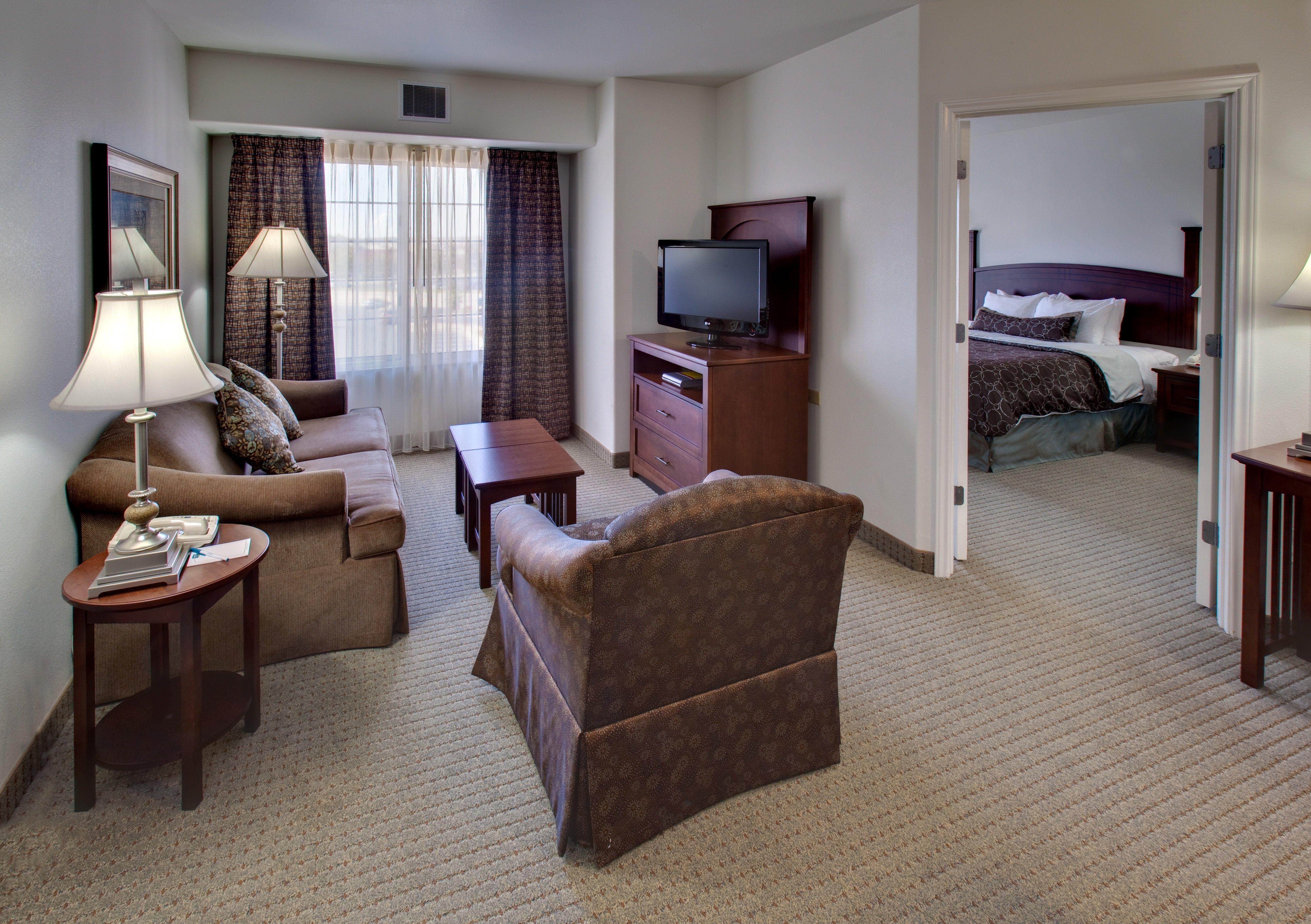 Staybridge Suites Rockford By Ihg Bilik gambar