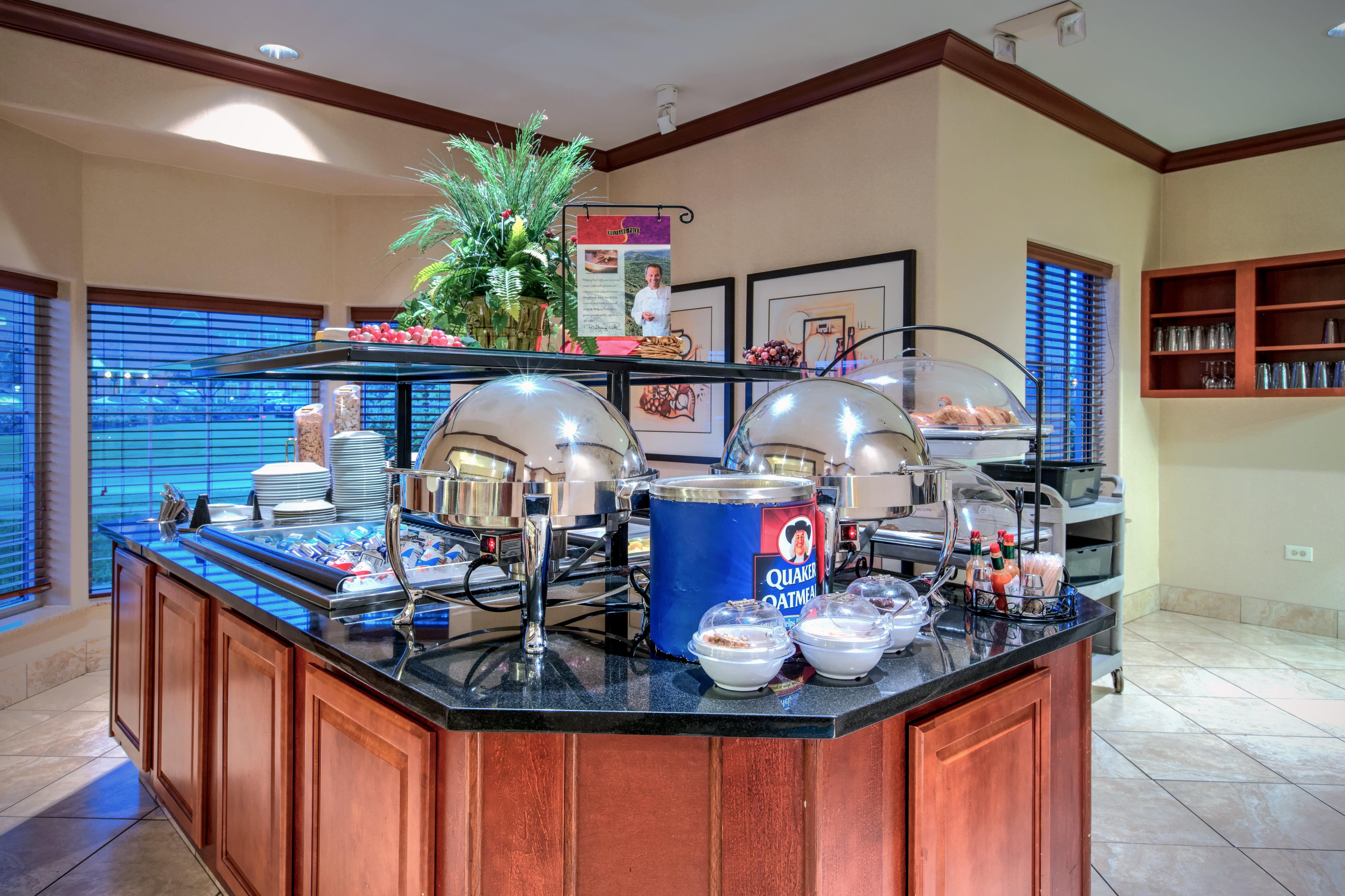 Staybridge Suites Rockford By Ihg Luaran gambar