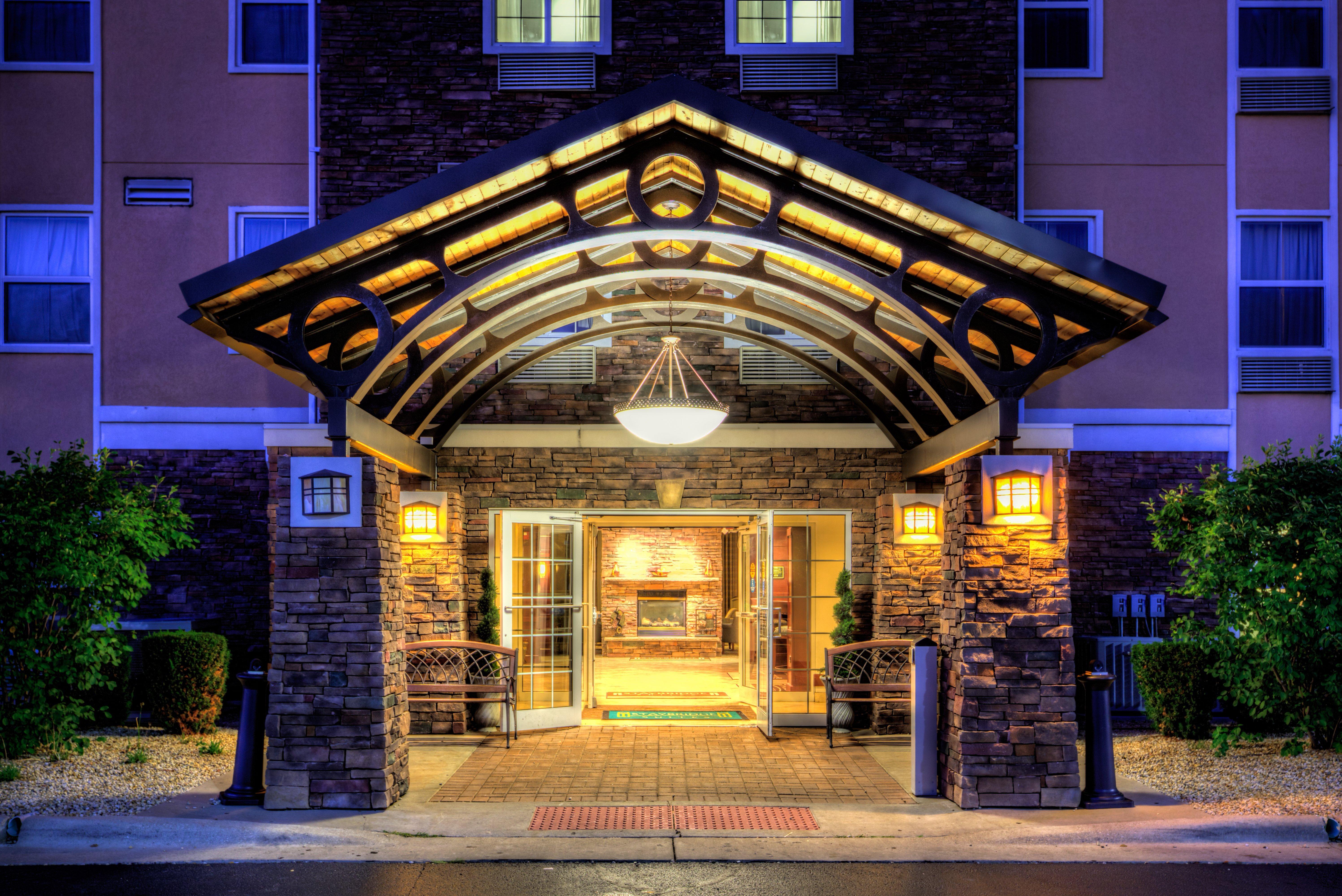 Staybridge Suites Rockford By Ihg Luaran gambar