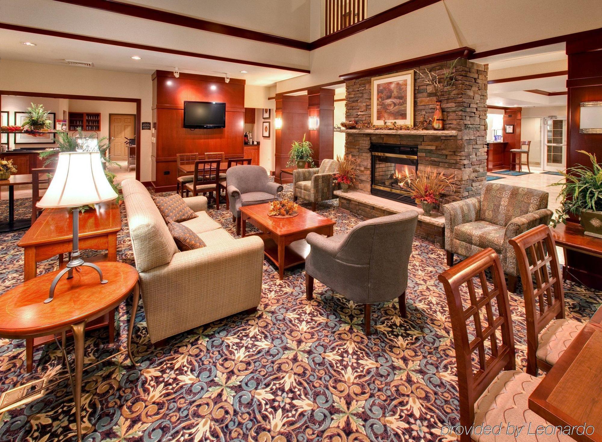 Staybridge Suites Rockford By Ihg Dalaman gambar