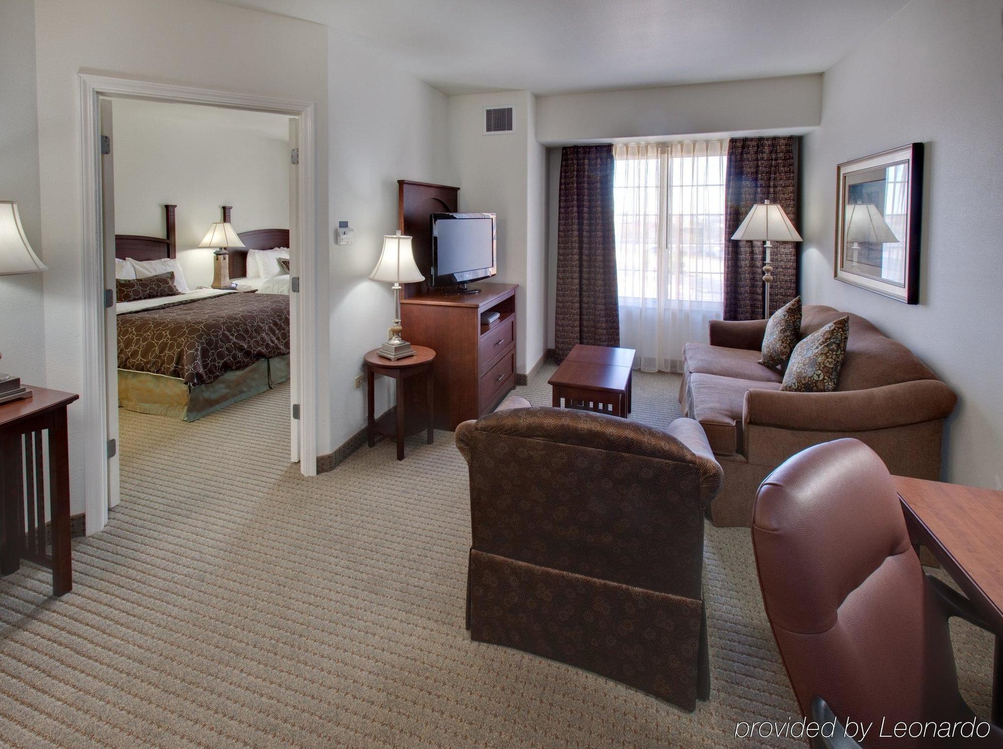Staybridge Suites Rockford By Ihg Bilik gambar